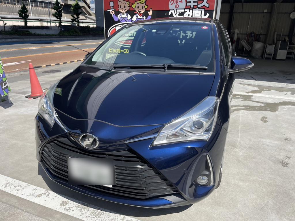 トヨタ ヴィッツ ドア へこみ