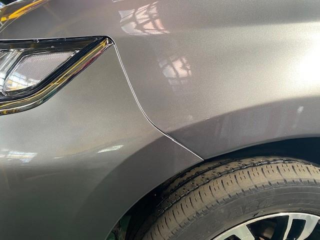  アウトランダーＰＨＥＶ へこみ修理後