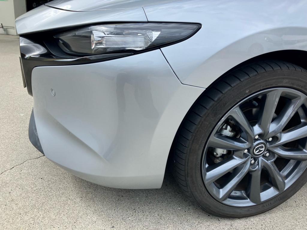  ＭＡＺＤＡ３　ファストバック エグレ修理後