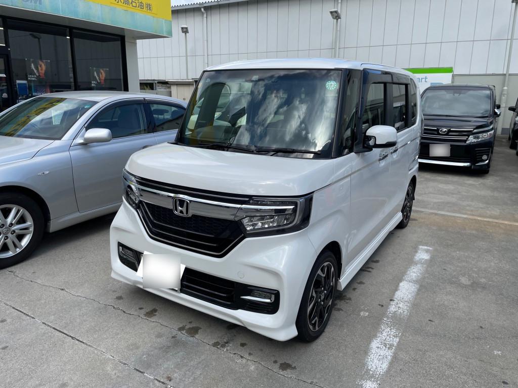 ホンダ Ｎ　ＢＯＸ ドア へこみ