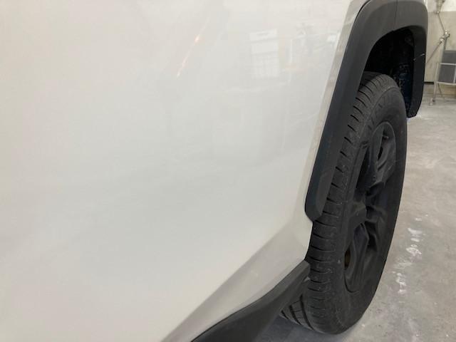  ＲＡＶ４ へこみ修理後