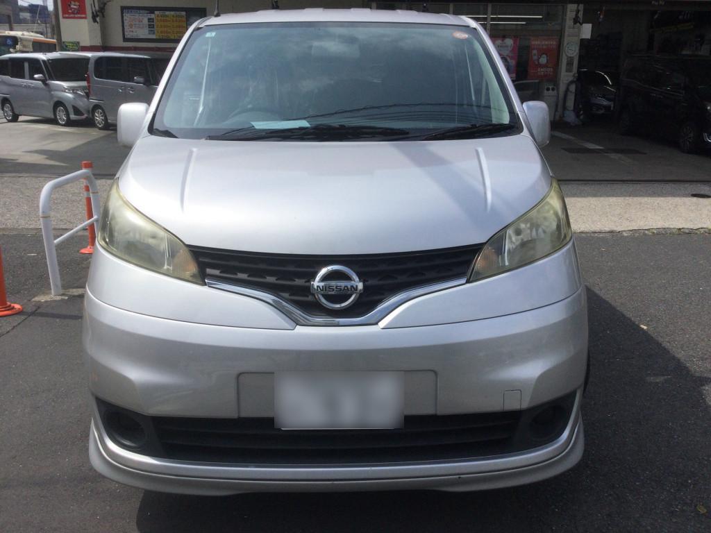 日産 ＮＶ２００バネット ドア へこみ
