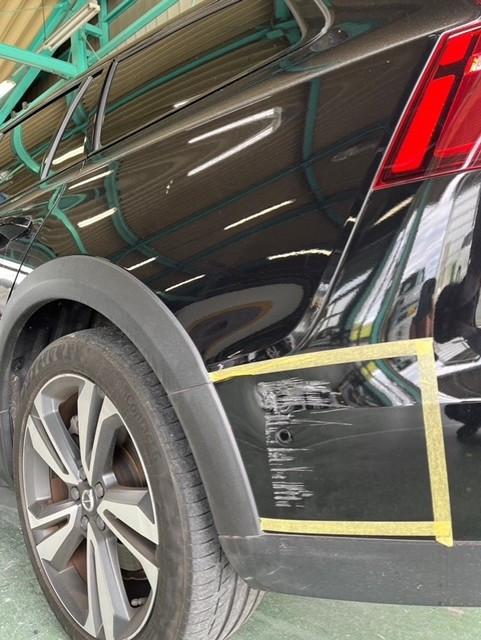  ボルボ　Ｖ６０ エグレ修理前