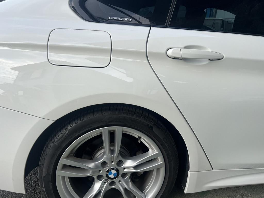  ＢＭＷ　４シリーズ へこみ修理後