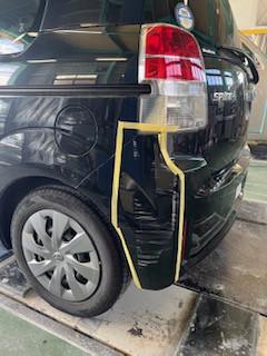 トヨタ スペイド バンパー エグレ