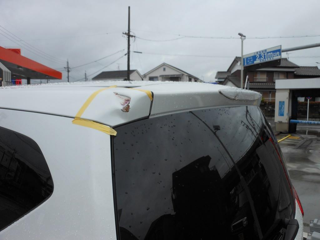  フリード へこみ修理前