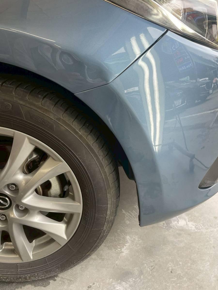 After repair バンパー エグレ マツダ アクセラ