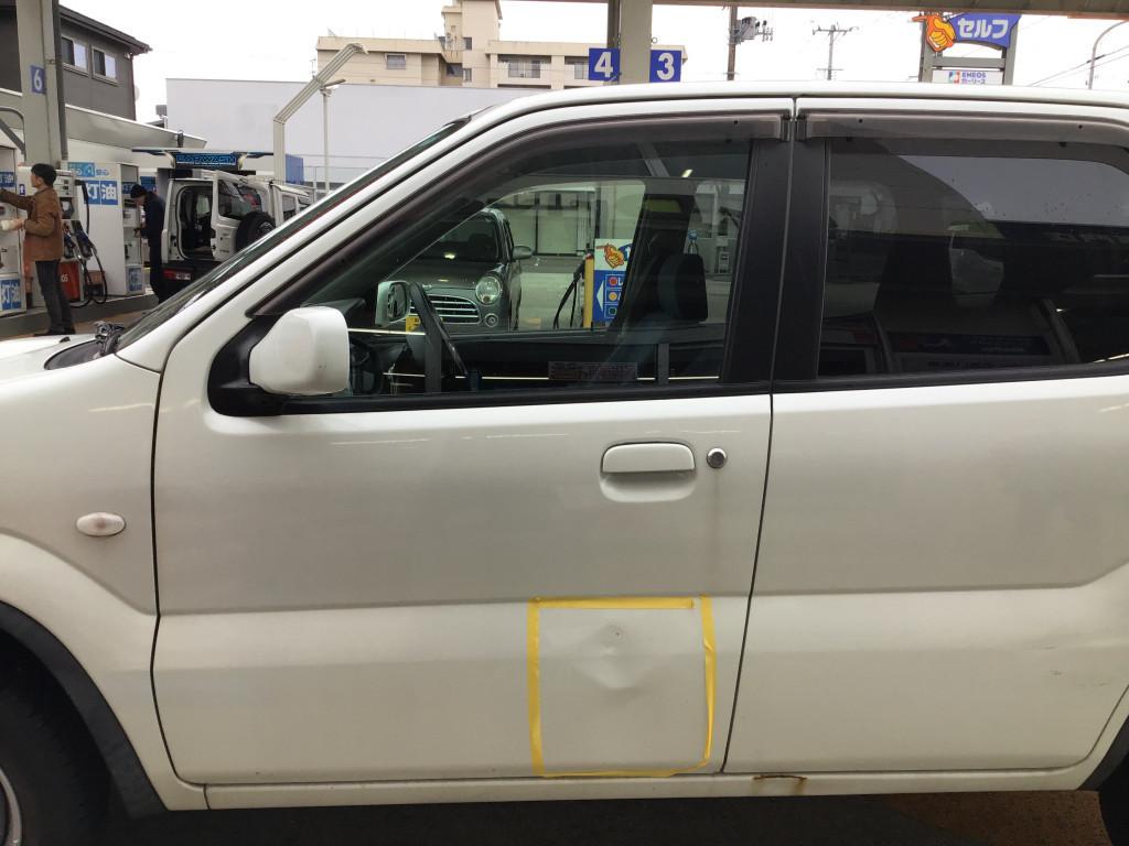  ＫＥＩ へこみ修理前
