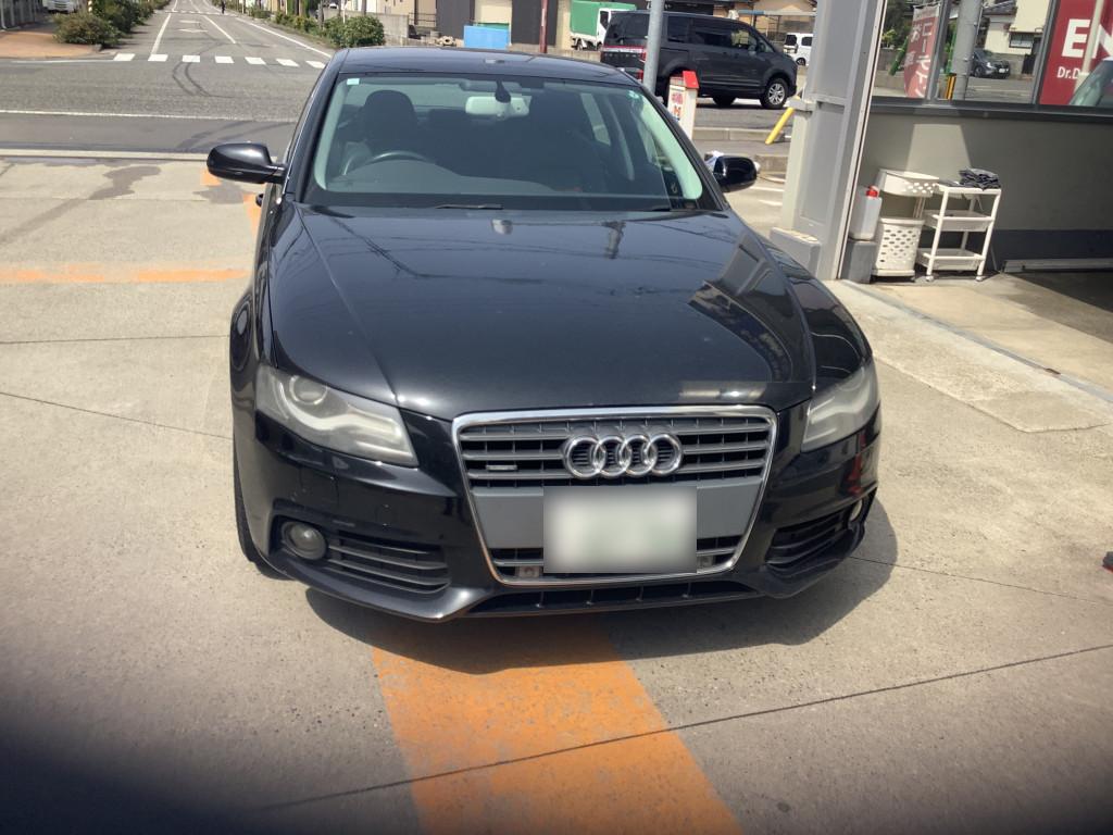アウディ アウディ　Ａ４ ドア へこみ