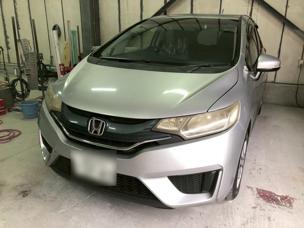 ホンダ フィット バンパー へこみ