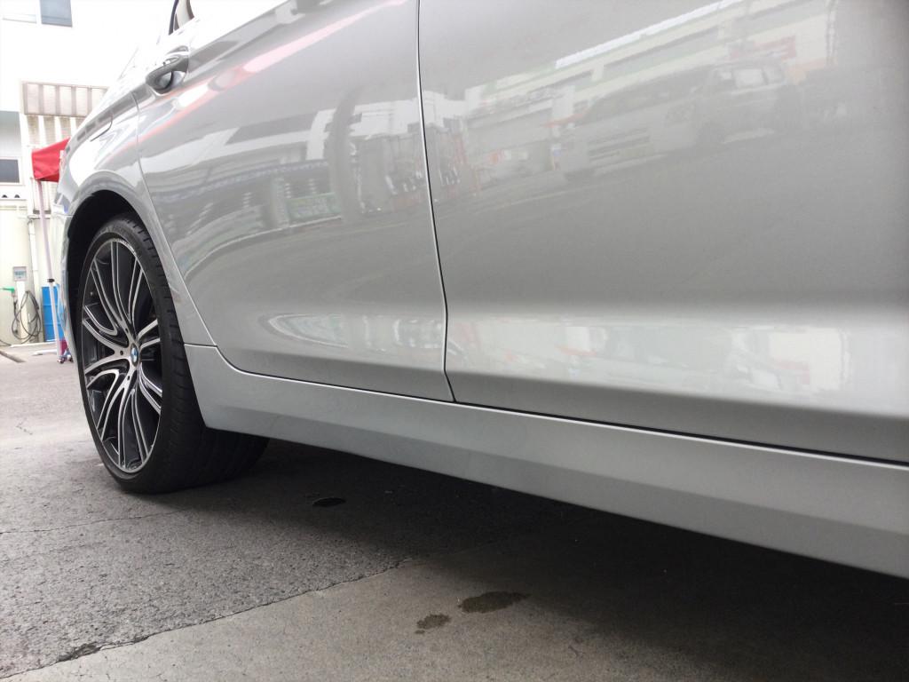  ＢＭＷ　５シリーズ へこみ修理後