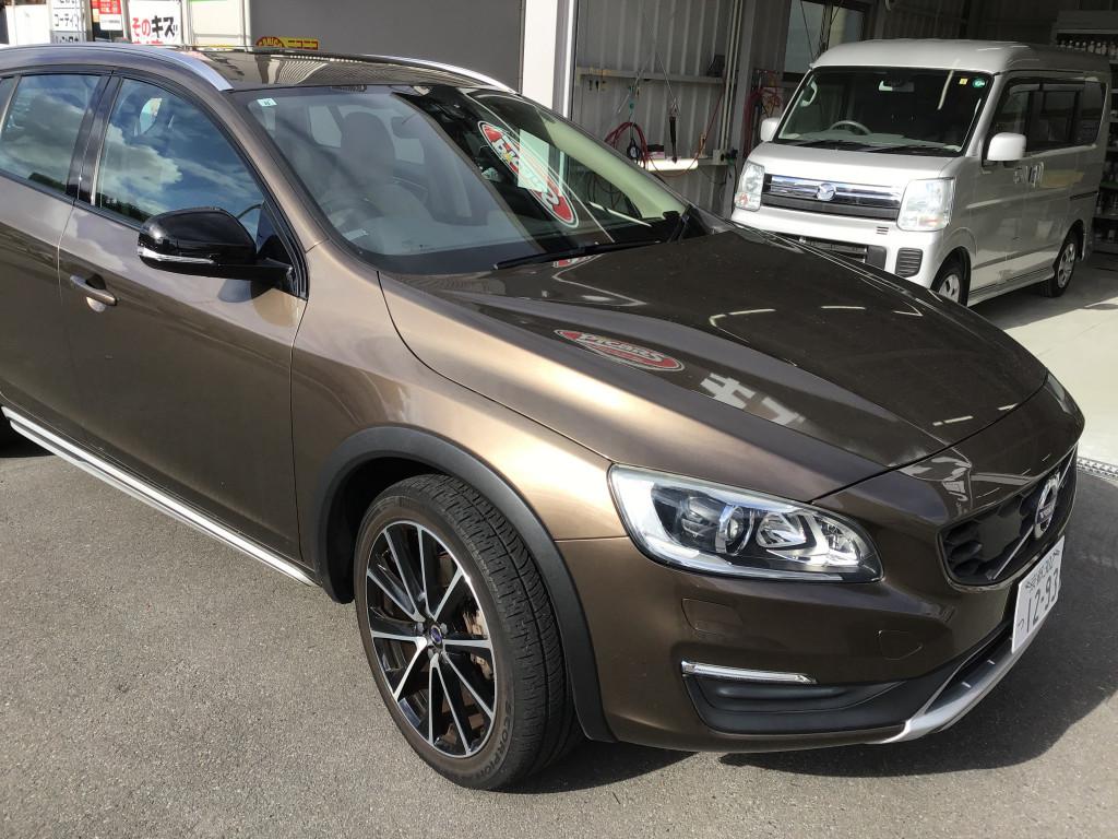 ボルボ ボルボ　Ｖ６０ ドア へこみ
