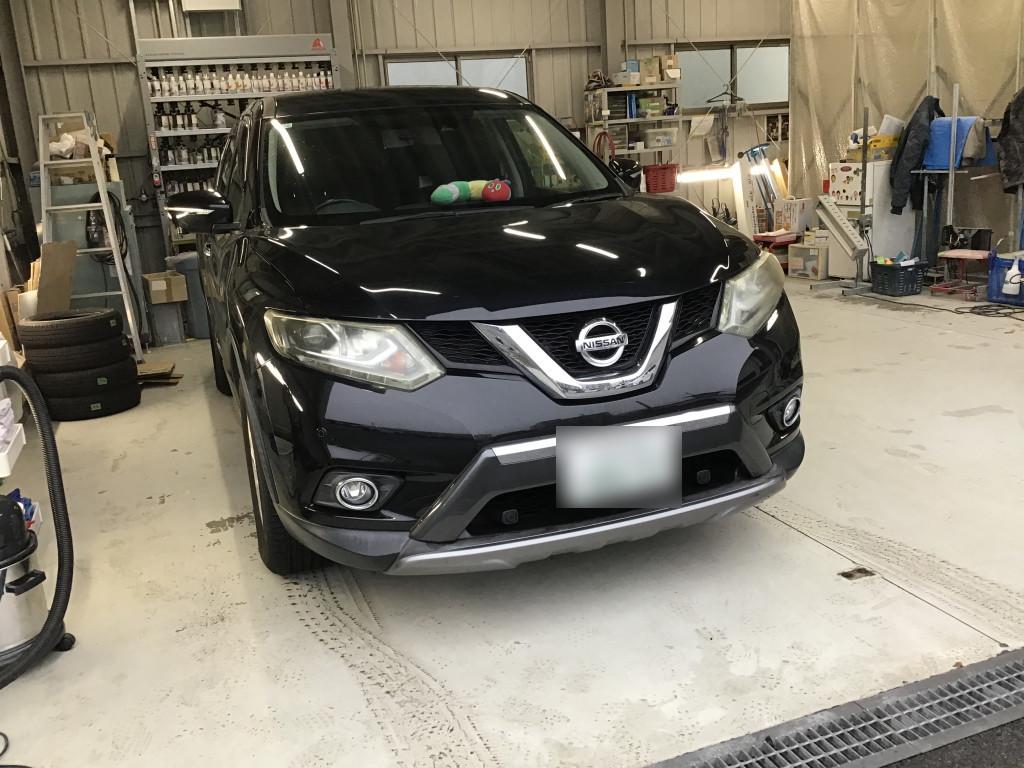 日産 エクストレイル ドア へこみ