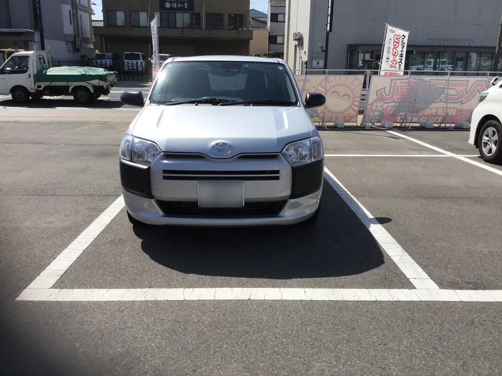トヨタ プロボックスバン フェンダー へこみ
