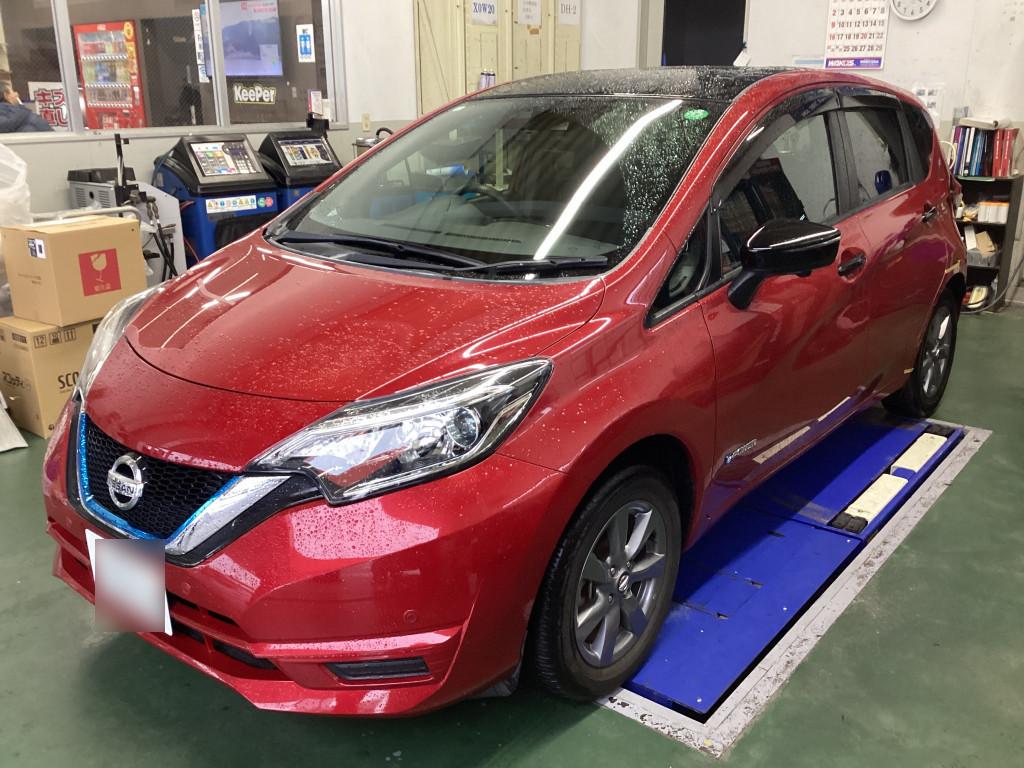 日産 ノート ドア へこみ
