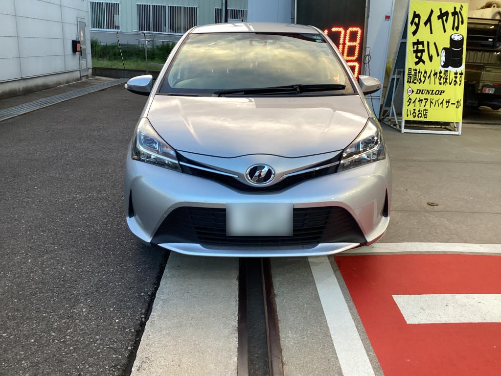 トヨタ ヴィッツ ドア へこみ