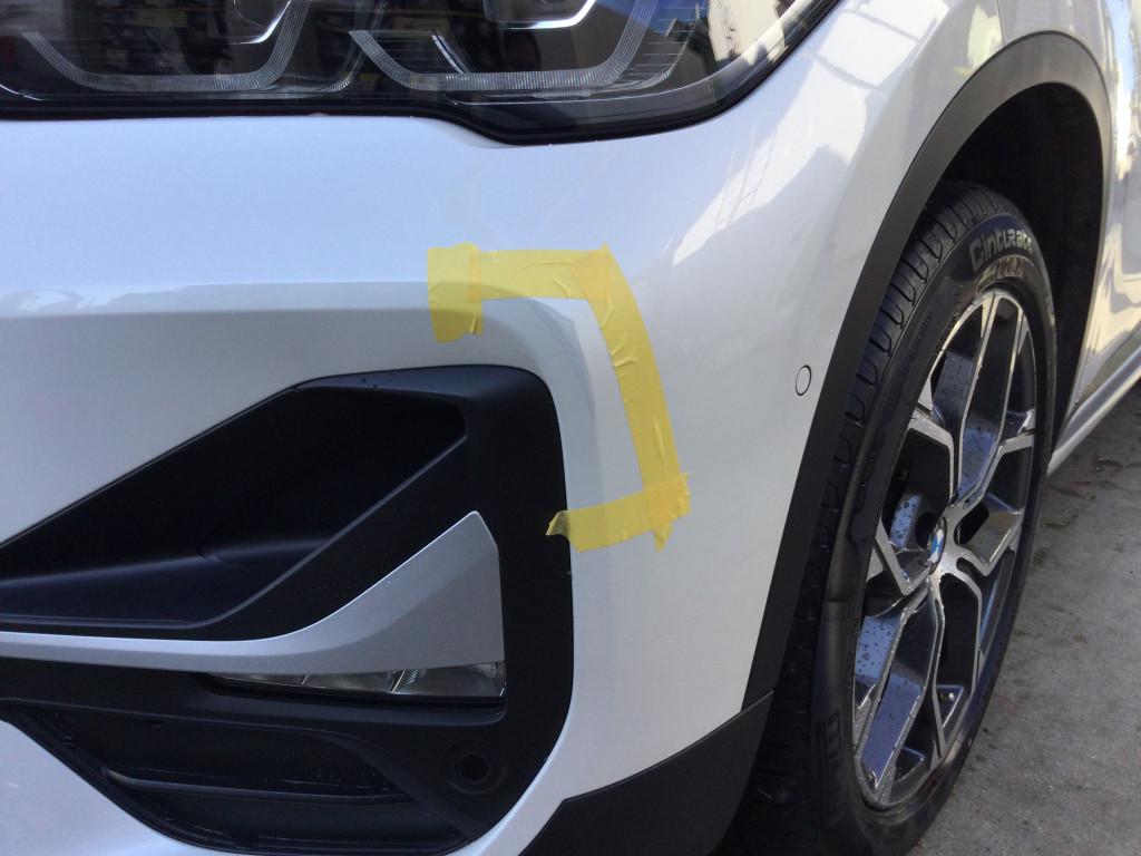  ＢＭＷ　Ｘ１ エグレ修理前