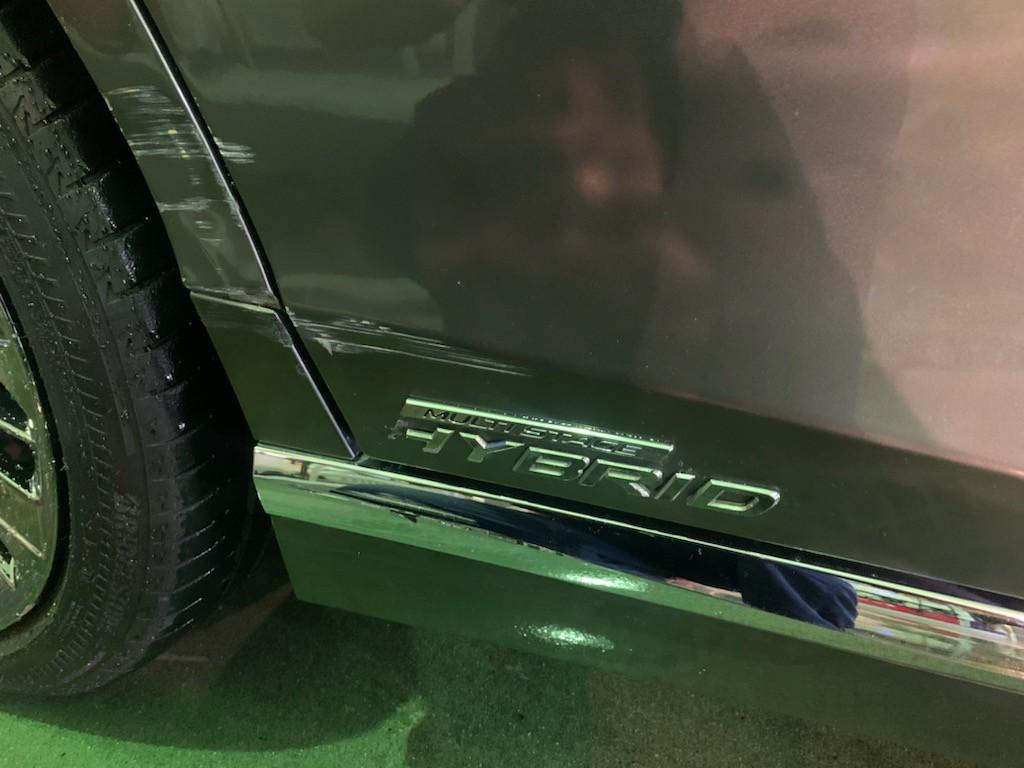  ＬＳ４６０ へこみ修理前