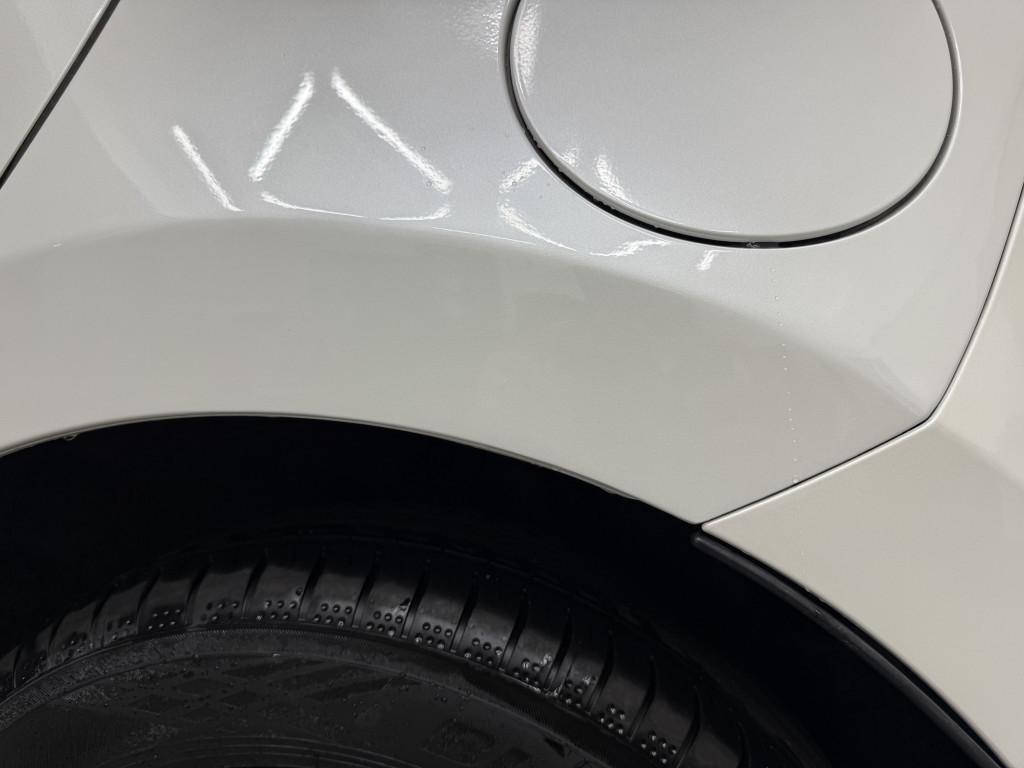  ＭＡＺＤＡ２ へこみ修理後