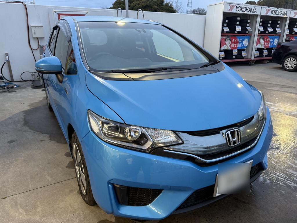 ホンダ フィット バンパー 線キズ