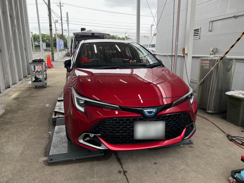 トヨタ カローラスポーツ バンパー エグレ