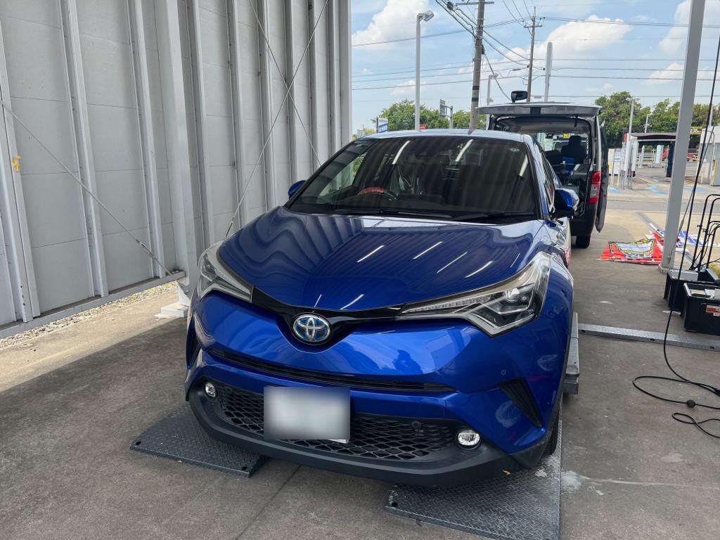 トヨタ Ｃ－ＨＲ フェンダー へこみ