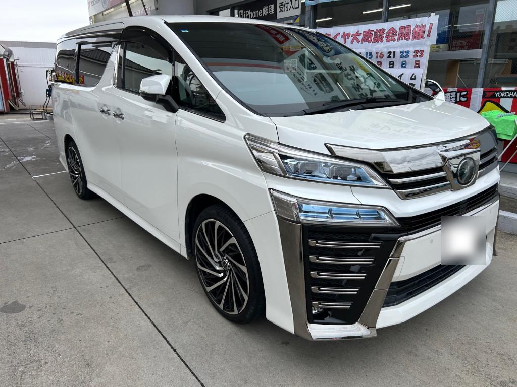 トヨタ ヴェルファイア フェンダー へこみ