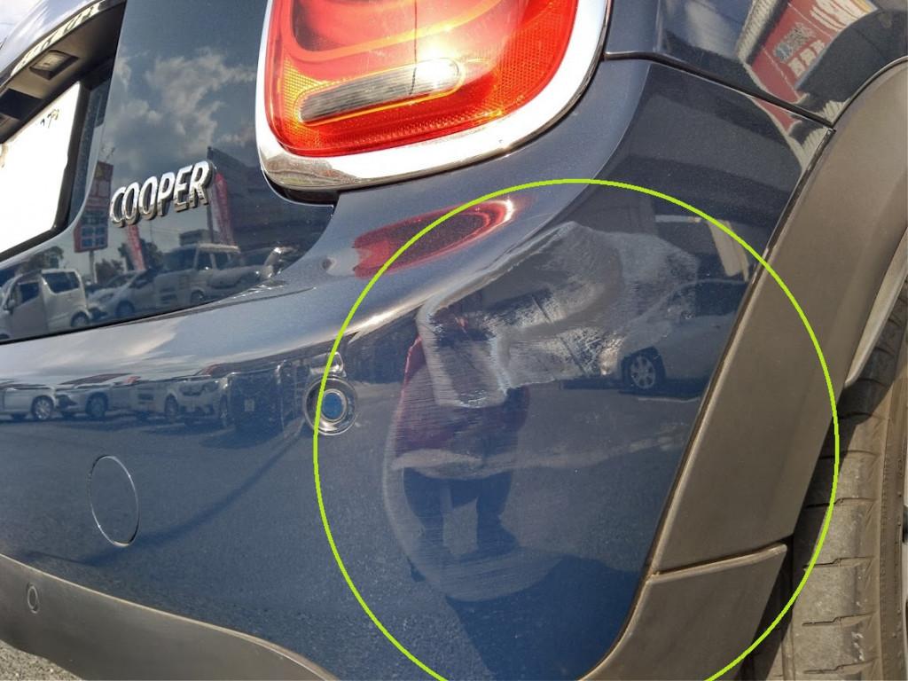  ＢＭＷ　ミニ 線キズ修理前