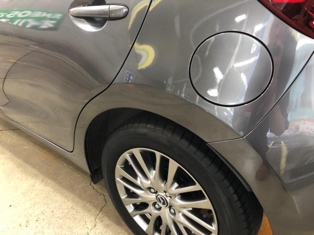  ＭＡＺＤＡ２ へこみ修理後