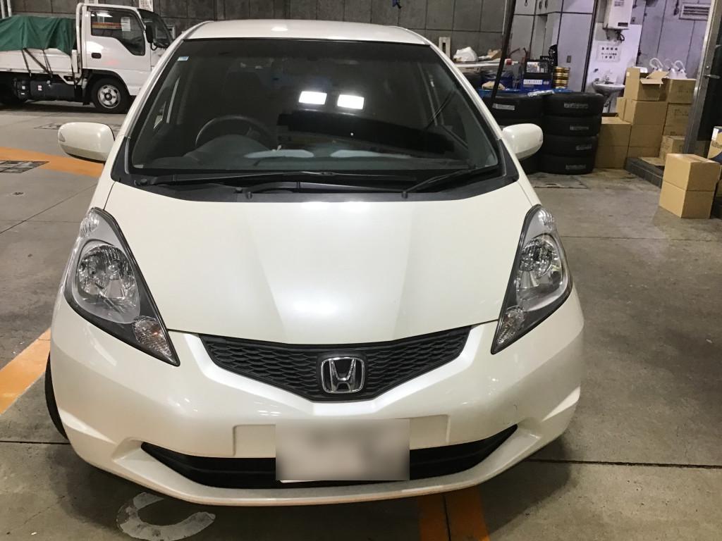 ホンダ フィット バンパー へこみ