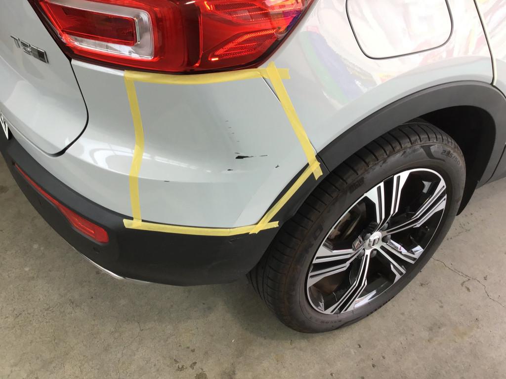  ボルボ　ＸＣ４０ エグレ修理前