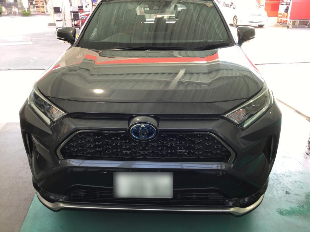 トヨタ ＲＡＶ４　ＰＨＶ ドア へこみ