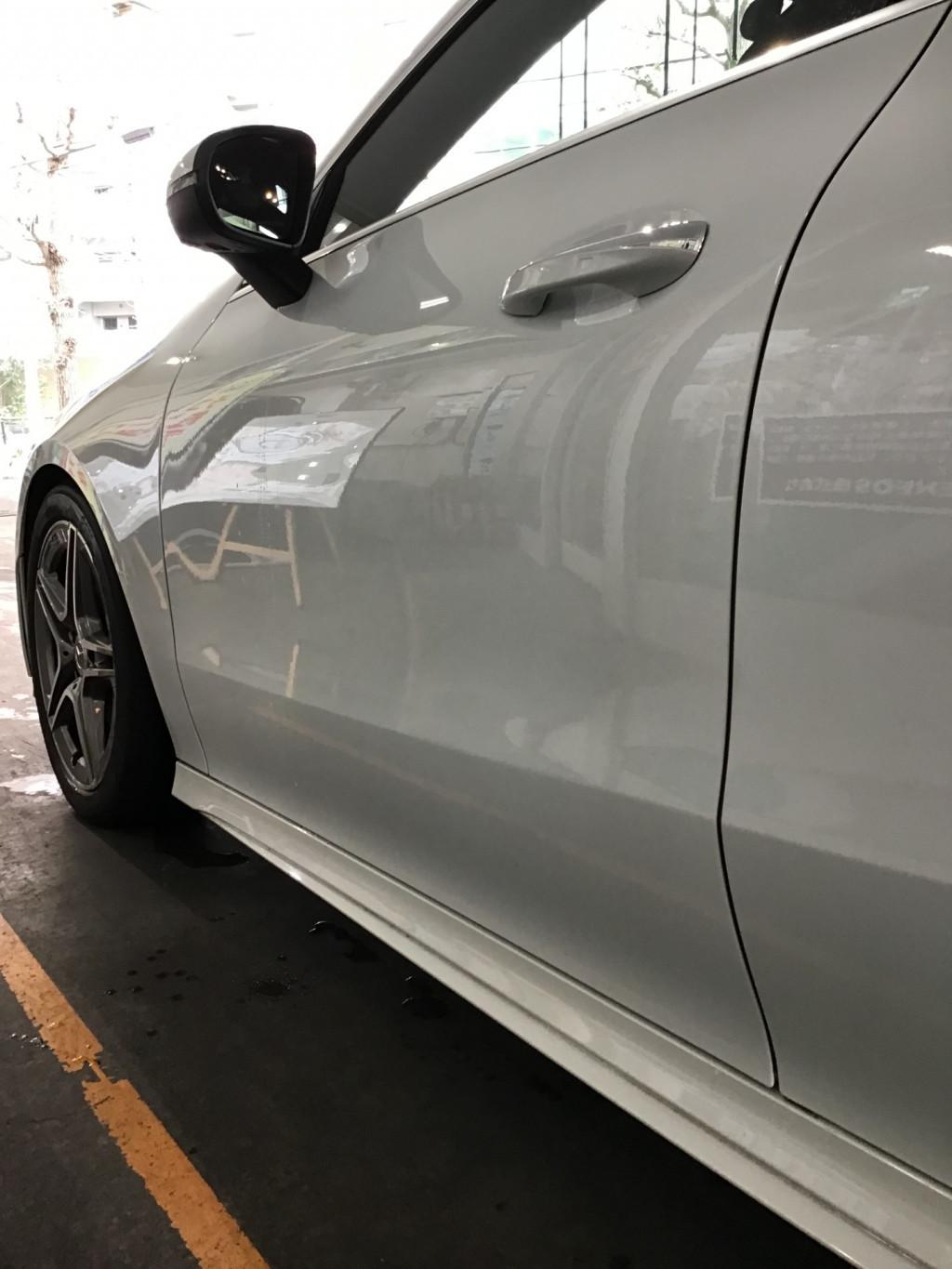  メルセデスベンツ　ＣＬＡクラス へこみ修理後