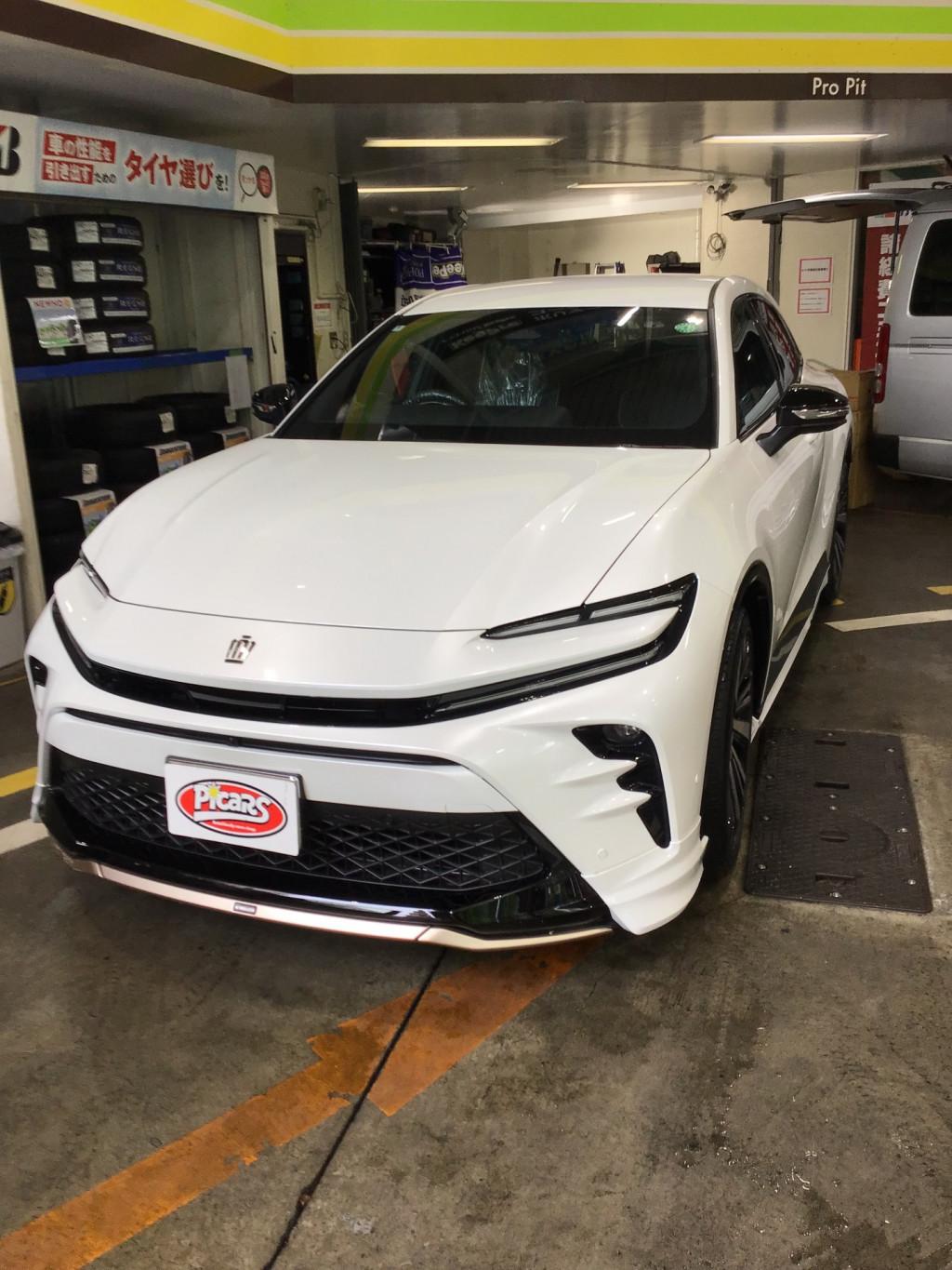 トヨタ クラウン ドア へこみ