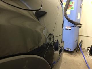  アウトランダーＰＨＥＶ へこみ修理後