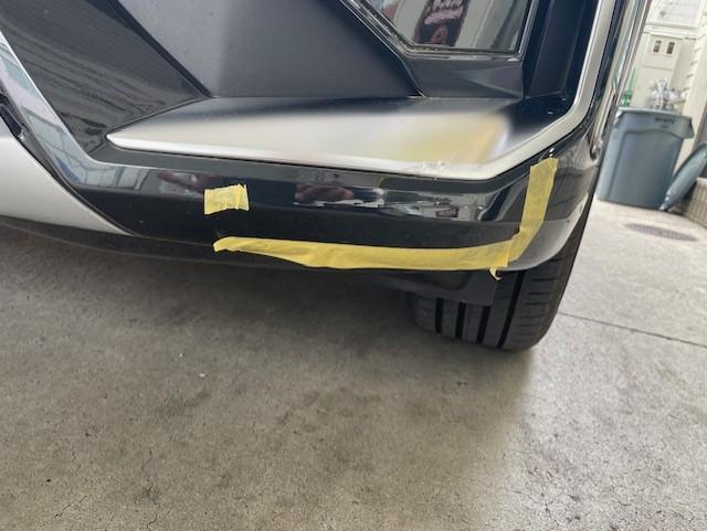  ＢＭＷ　Ｘ１ エグレ修理前