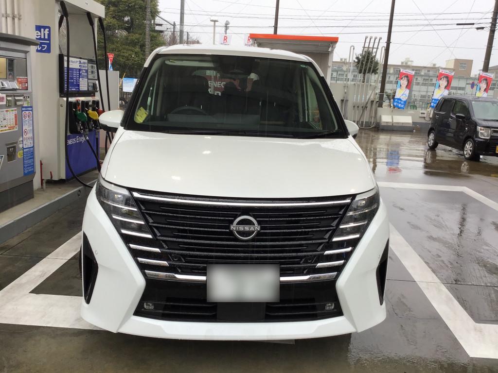 日産 セレナ ドア へこみ