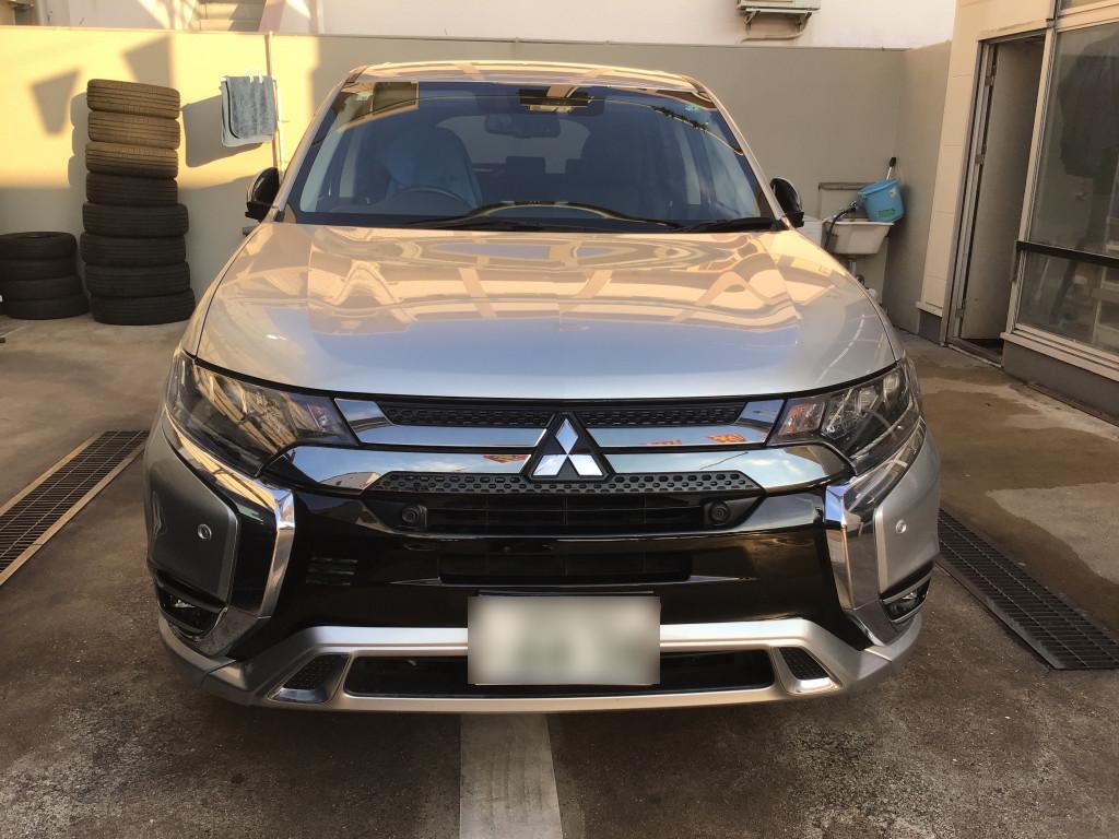 三菱 アウトランダーＰＨＥＶ フェンダー へこみ