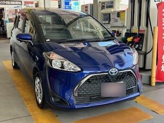 トヨタ シエンタ フェンダー へこみ