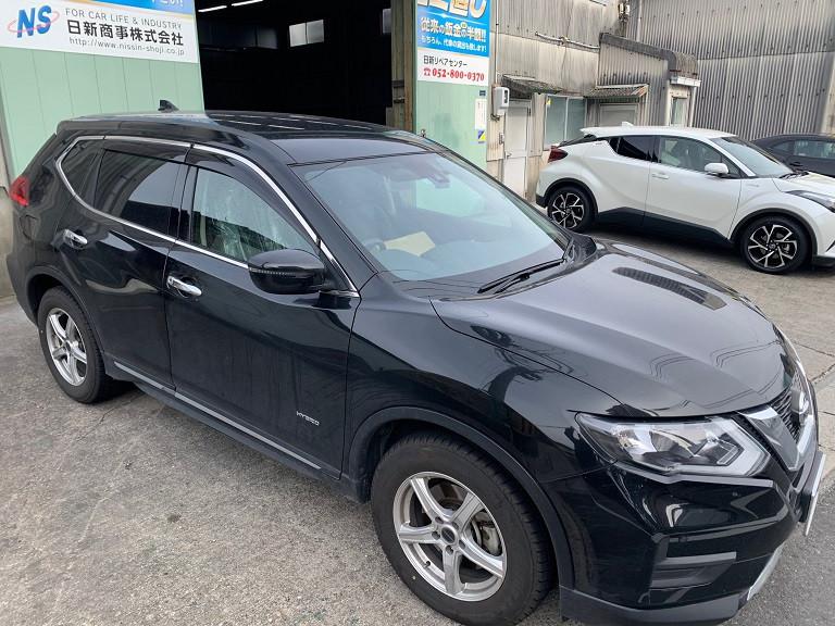 日産 エクストレイル ドア へこみ