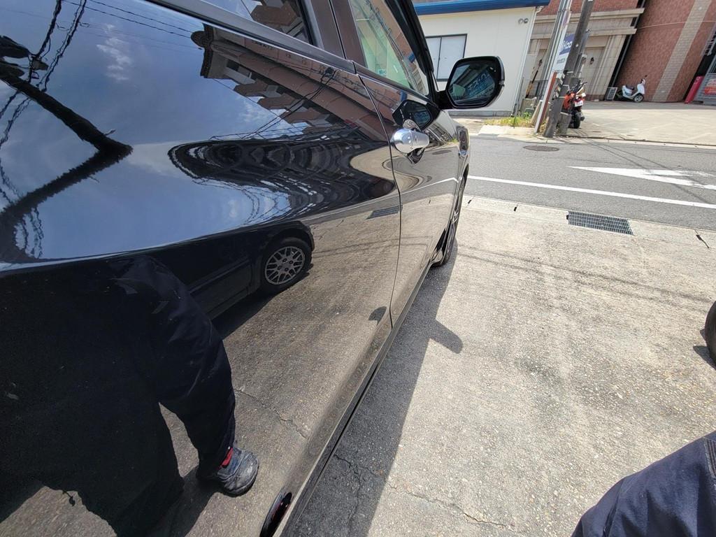  ヴェゼル へこみ修理後
