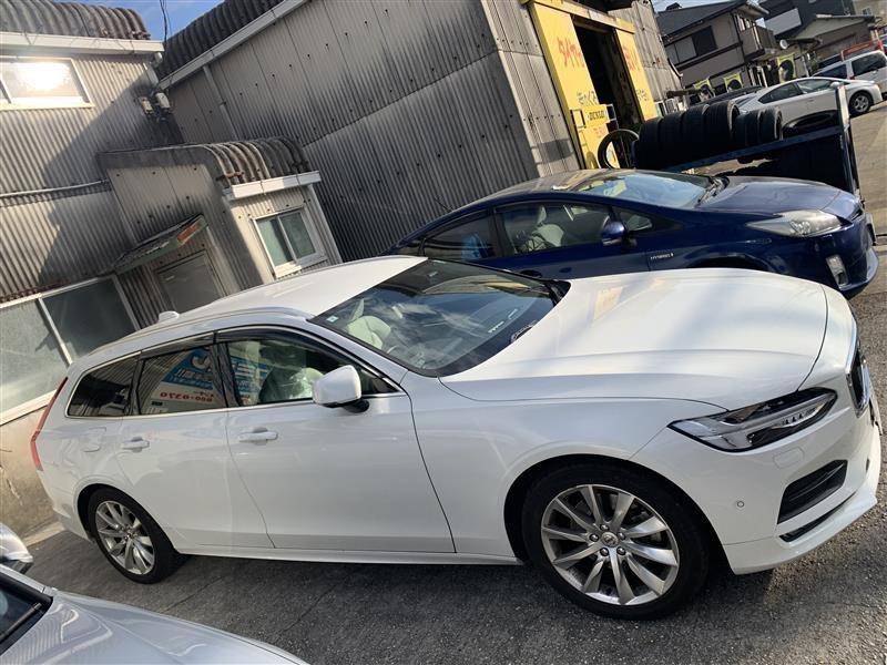 ボルボ ボルボ　Ｖ９０ フェンダー へこみ