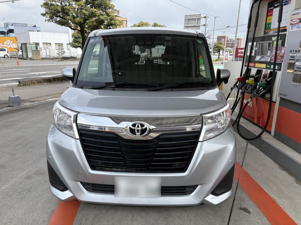 トヨタ ルーミー フェンダー へこみ