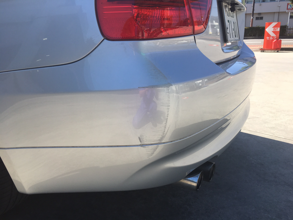  ＢＭＷ　３シリーズ エグレ修理前