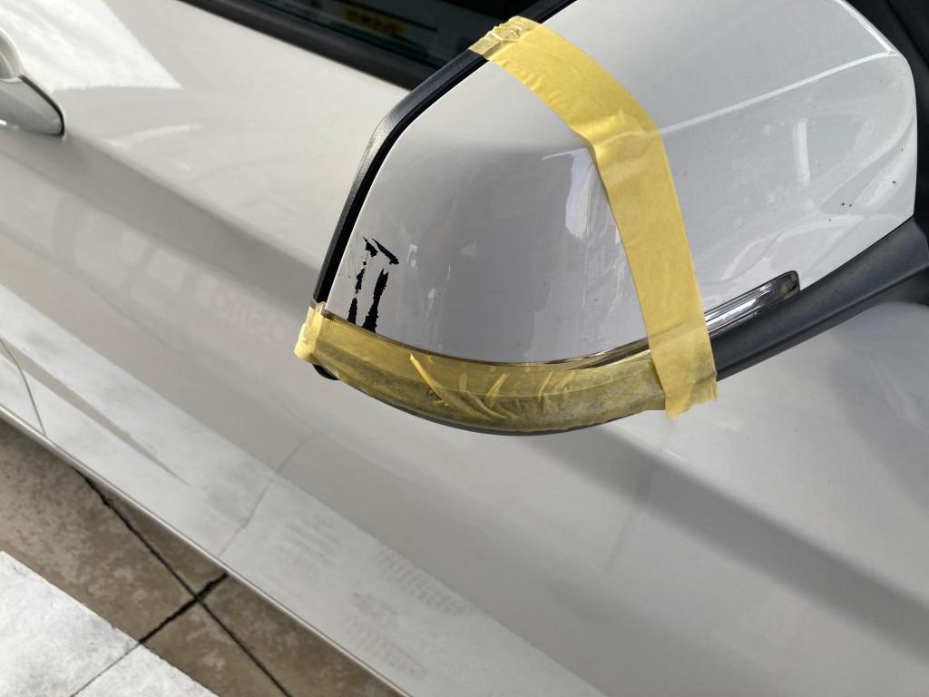  ＢＭＷ　１シリーズ 線キズ修理前