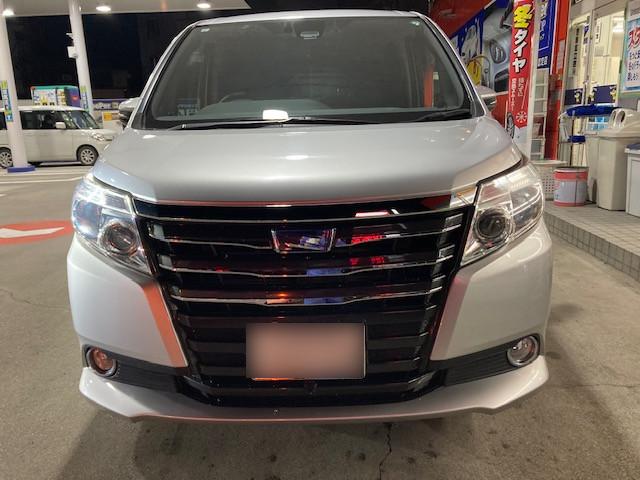 トヨタ ノア ドア へこみ