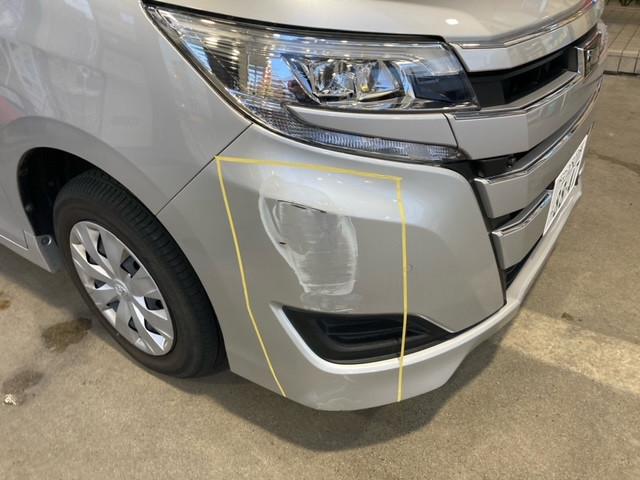 ノア エグレ修理前