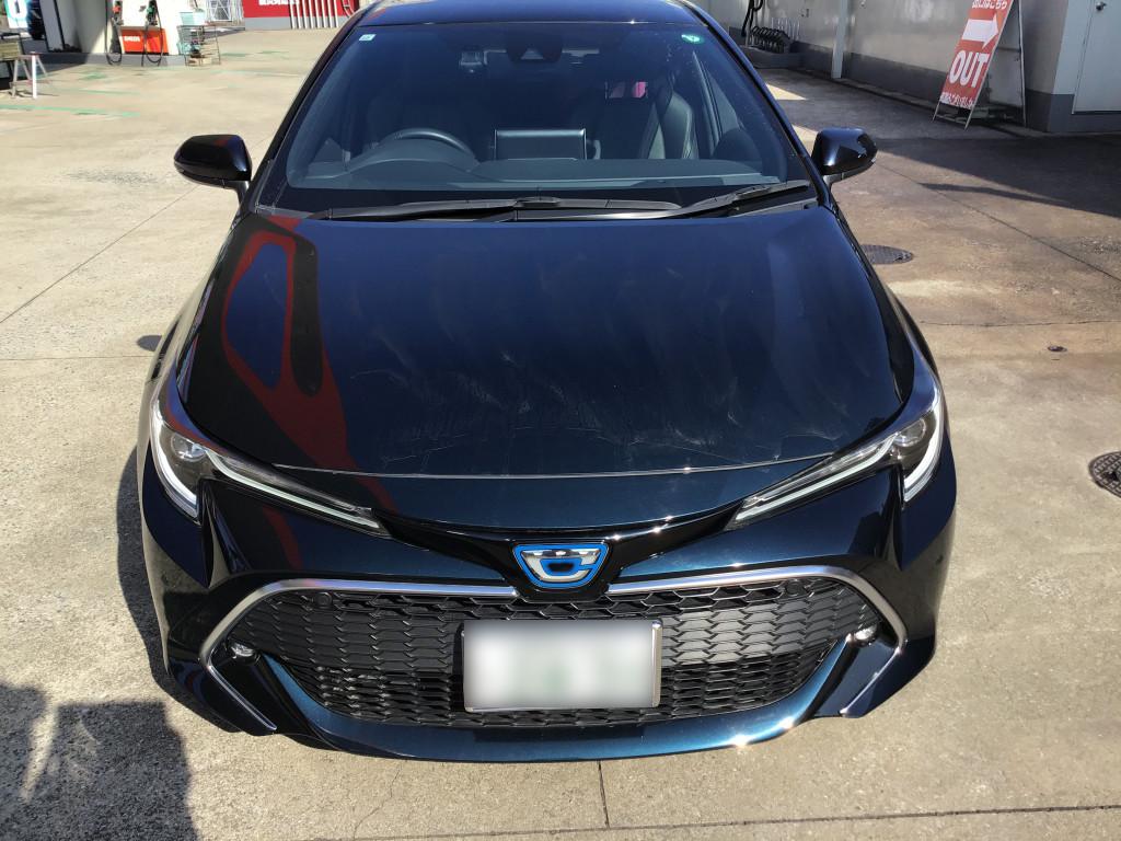 トヨタ カローラ　ツーリング フェンダー へこみ