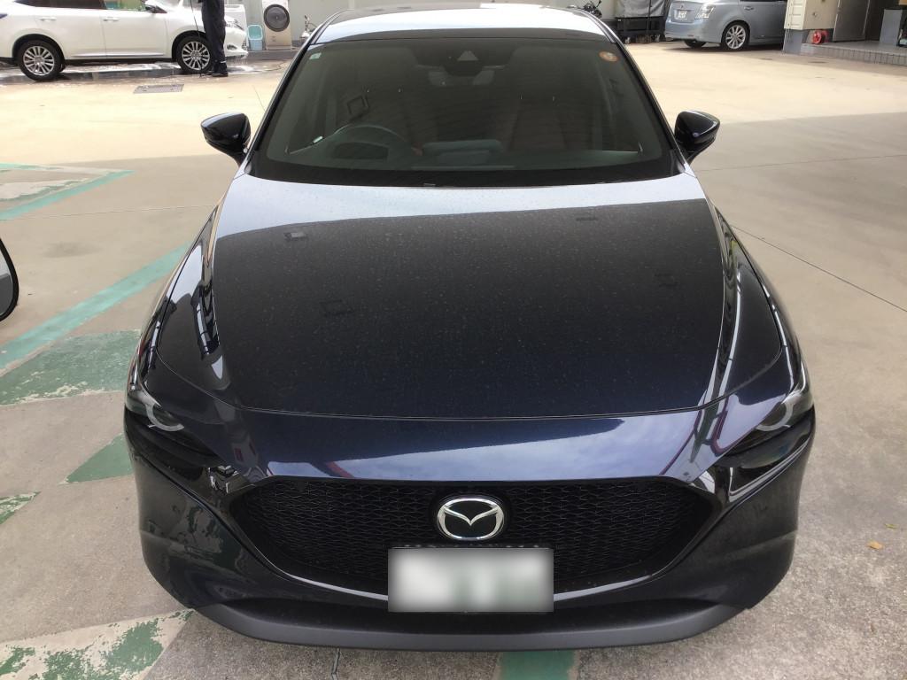 マツダ ＭＡＺＤＡ３　ファストバック ドア へこみ