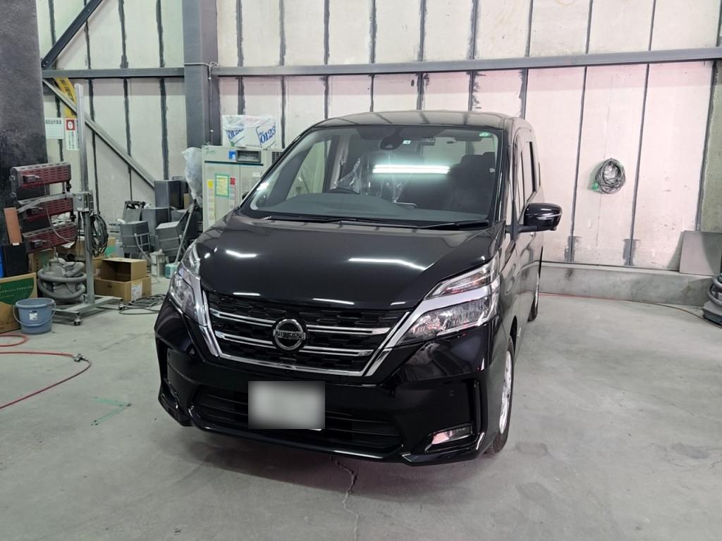 日産 セレナ ドア へこみ